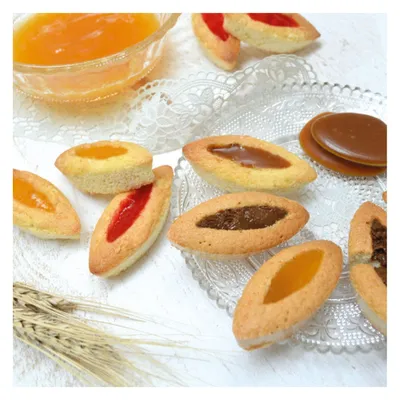 Produktbild von Silikon Backform 12 Mulden für Financiers 29,4 x 17,2 x 1,5 cm Antihaft