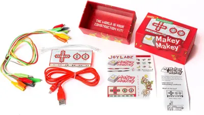 Immagine prodotto di Makey Makey Classic, kit elettronico, elettricità, 8 anni, multicolore
