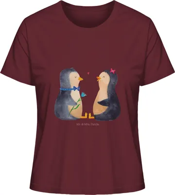 Produktbild von Mr. & Mrs. Panda Damen Basic T-Shirt Pinguin Pärchen Größe S - Burgundy - Geschenk, Liebe, Rundhals, Kurzarmshirt, glücklich, Hochzeit, Verknallt, Oberteil, Hochzeitstag
