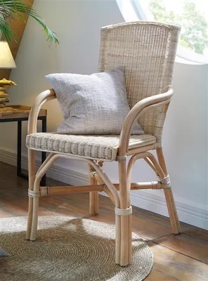 Image de Chaise en rotin, laquée nature, confort hauteur d'assise 49 cm, chaise en osier