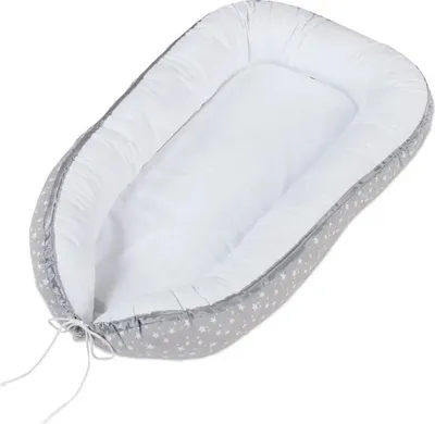 Produktbild von babybay Kuschelnest Piqué, perlgrau Sterne weiß