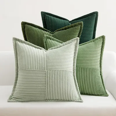 Produktbild von Kissenbezüge aus Cord, 4er-Set, Dekokissen, Sofakissen, weich, dekorativ, 40 x 40 cm, Zierkissen, Sofakissen für Wohnzimmer und Schlafzimmer, grün
