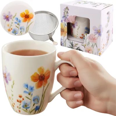 Obrázek produktu pro Čajová souprava: porcelánový HRNEK 340 ml s čajové sítko a víčkem NA BYLINKY, zabalený jako DÁREK