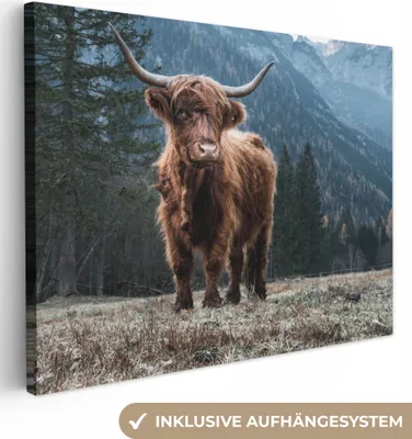 Produktbild von MuchoWow® - Leinwandbilder - Schottische Highlander - Berg - Landschaft - Bäume - Kuh - Natur, Wandbild, Wanddeko Bilder Wohnzimmer, 120x90 cm