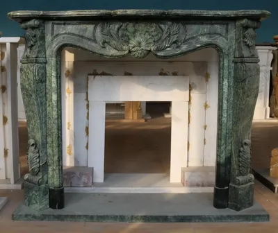 Immagine prodotto di Casa Padrino, camino barocco in marmo verde scuro 150 x h. 120 cm