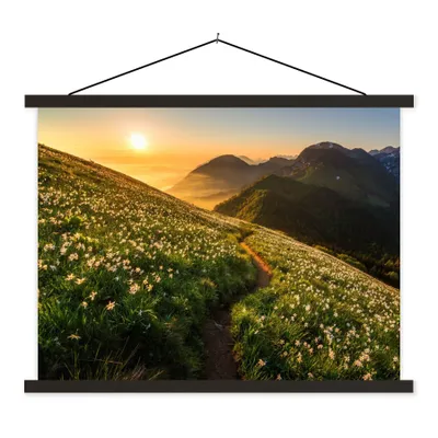 Produktbild von MuchoWow® Textilposter Blumen - Sonne - Berge 120x90 cm mit schwarzem Rahmen - Aufhänger für Poster