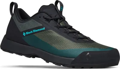 Schwarz-grüne Herren-Bergschuhe "M Mission Lt 2 Approach Shoes" von Black Diamond; mit rutschfester Sohle und atmungsaktivem Obermaterial.