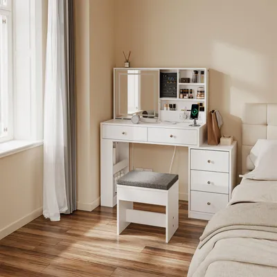 SoBuy Make-up Tisch FWT114-E-W mit LED-Spiegel und Hocker in Schlafzimmer-Ecke