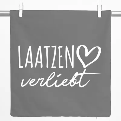Produktbild von Huuraa Kissenbezug Laatzen verliebt 40x40cm Steel Grey Baumwolle Dekokissenbezug Geschenkidee