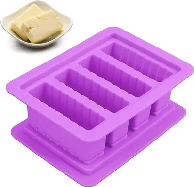 Produktbild von Silikonische Butterform mit Deckel für 4 Stangen