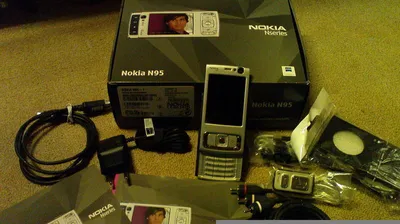 Produktbild von Nokia N95, 6,6 cm (2.6"), 240 x 320 Pixel, TFT, 160 MB, 20x, Auto, wolkig, Tageslicht, fluorisierend, glühend