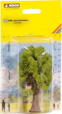 Produktbild von NOCH Baum mit Baumhaus, 10 cm hoch, ideales Kinderparadies für Modellbau in Spurweite N