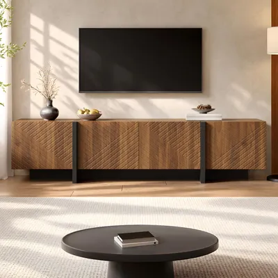Immagine prodotto di Mobile TV a basso con 4 ante, design a listelli diagonali, mobile TV con passacavi, realizzato in MDF e pannelli di legno, finitura noce