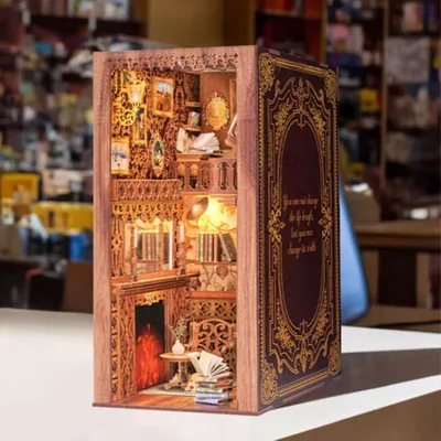 Obrázek produktu pro Habarri | DIY Book Nook - Atmosférické knihkupectví - Puzzle 3D - Miniaturní Dům s Nábytkem a LED Osvětlením