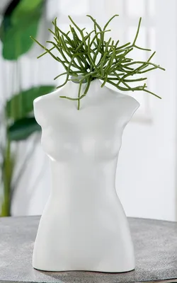 Immagine prodotto di Gilde Vase, "White Lady", Fraumotiv, Keramik, weiß, VE 3, L. 10.5 cm, B. 14 cm, H. 25 cm 47342 4063387473429