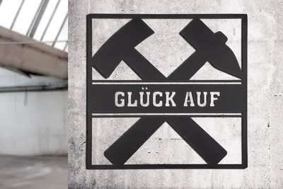 Produktbild von Gilde Wandrelief "Glück Auf" Metall schwarz 67782