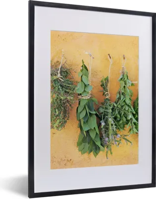Produktbild von MuchoWow® Gerahmtes Poster Mediterrane Kräuter 30x40 cm - Poster mit Schwarzem Bilderrahmen Wandposter Rahmen Foto Bilder - Wandposter Schlafzimmer