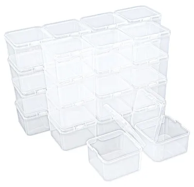 Produktbild von 30 quadratische, leere Mini-Aufbewahrungsboxen aus transparentem Kunststoff mit Klappdeckel für Kleinteile und Bastelprojekte (55 x 55 x 55 mm).