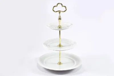 Zdjęcie produktu dla Płytki talerz deserowy, spodek i podstawka, czeska porcelana, Sonata, biała koronka, Leander
