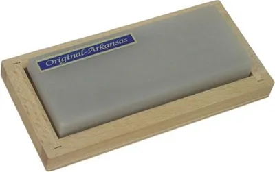 Zdjęcie produktu dla Kamień szlifierski L125xW50mm naturalny Arkansas drobny w pudełku HO MÜLLER