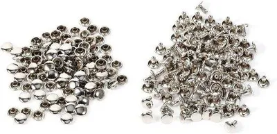 Obrázok produktu pre Železné klince 8 x 8 mm na kožiarstvo, strieborné, 100 ks