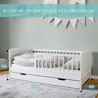 Produktbild von Kinderbett 140x70 mit Lattenrost, Schublade und Raufallschutz Vollholz in weiß - 70 x 140 perfekte Größe nach Gitterbett Babybett mit Matratze