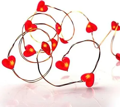 Produktbild von hellum Herzförmige Lichterkette 2m 20LED - Valentinstag Dekoration, Innen- & Außenlichtkette batteriebetrieben, für Hochzeit & Weihnachten