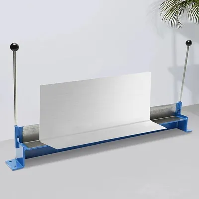 Produktbild von Manuelle Walzen Rohrbiegemaschine Abkantbank Biegemaschine Schwenkbiegemaschine 130° Manuelles Blechbiegewerkzeug Blechbiegemaschine für Werkstatt Metallbearbeitung 110 * 18 * 15 cm