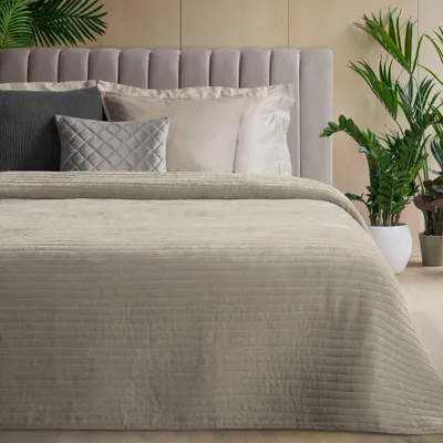 Produktbild von Tagesdecke GLORI mit Streifenmuster Beige 170x210 cm