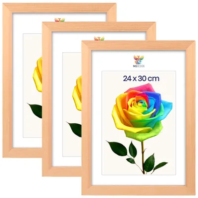 Produktbild von MG Design 3er Set Bilderrahmen 24 x 30 cm - Fotorahmen mit Natur Echtholzrahmen und bruchsicherem Acrylglas, Hoch & Quer zum Aufhängen, zum Aufstellen