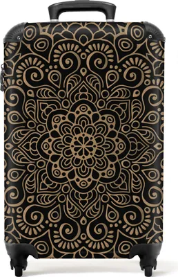 Produktbild von NoBoringSuitcases.com® Koffer Handgepäck Trolley Rollkoffer Kleine Reisekoffer mit 4 Rollen - Mandala - Gold - Muster - Schwarz - Cabin Size < 55x40x23 cm & 55x40x20 cm - Fotokoffer - Kabinenkoffer - BoardgepäckHandgepäck Koffer 55x35x20 cm, 36L,