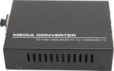 Zdjęcie produktu dla Światłowodowy konwerter mediów Gigabit 1 port optyczny 4 porty elektryczne do 25 km Port RJ45 Transceiver światłowodowy Moduł SFP 100-240 V Wtyczka UE