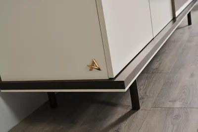 Produktbild von Designer Esszimmer Möbel Holz Sideboard Luxus Spiegel Kommode Anrichte