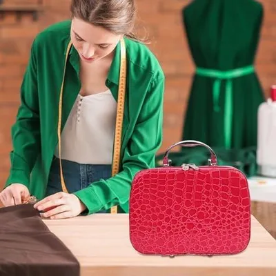 Produktbild von Handnähset mit Nadel und Faden für Quilting und Basteln