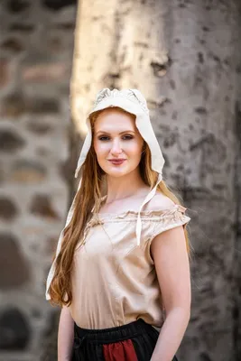 Produktbild von Mittelalter-Bundhaube Natur "Claire"