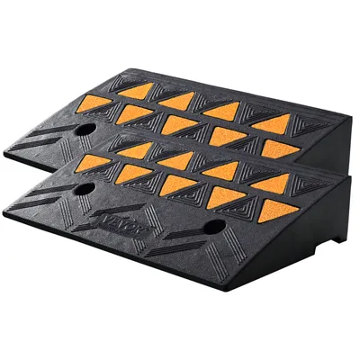 Produktbild von VEVOR Gummi Bordsteinrampe 2er Pack, 15,2 cm Höhenunterschied, Schwerlast 15000 kg/15 T Tragfähigkeit, Schwellenrampen, Auffahrten mit stabiler Gitterstruktur für Autos, Rollstühle, Fahrräder, Motorräder, 19.7 x 12.6 x 4.3 Zoll