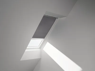 Produktbild von Velux Plissee-Faltstore solarbetrieben betongrau uniP10 1163S