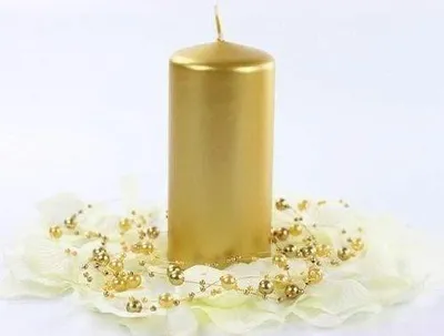 6 Zylinderkerzen Gold Metallic 12x6 cm