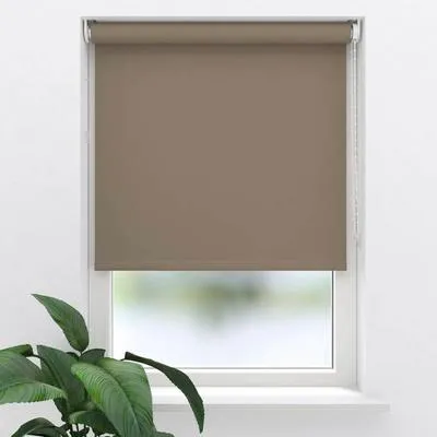 Obrázek produktu pro Zatemňovací roleta SOLUNA Colormatch sladěná D14 béžová, 115x190 cm, včetně držáků na rám okna