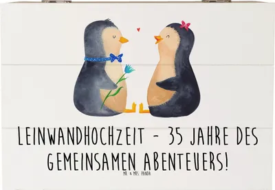 Produktbild von Mr. & Mrs. Panda Kiste 35. Hochzeitstag Leinwandhochzeit 22 x 15 cm - Weiß - Geschenk, Liebe und Zusammenhalt, fotobox, mit Deckel, Geschenkbox, Ehe, feiern, 35 Jahre
