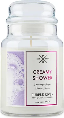 Obrázok produktu pre Vonná sviečka Purple River Creamy Shower, ručne liata, sójový vosk, 623 g, doba horenia 140 hodín, sklenený pohár, 2 bavlnené knôty