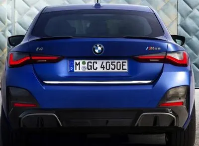Produktbild von BMW i4 2020+ CHROME Chromleiste für die Heckklappe