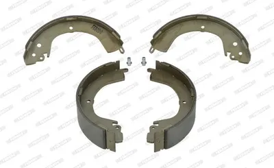Produktbild von FERODO Bremsbackensatz Trommelbremse Hinten für MITSUBISHI L 200 / Triton Pickup (KAT, KBT) 270mm FSB617