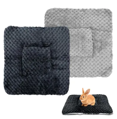 Produktbild von 2 Stück Plüschbett für Kleintiere, 30 x 30 cm, für Kaninchen, Meerschweinchen, Hamster