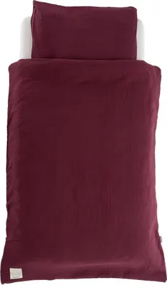 Produktbild von Träumeland Bettwäsche Baumwollmusselin beerenrot 100/135 + 40/60 cm