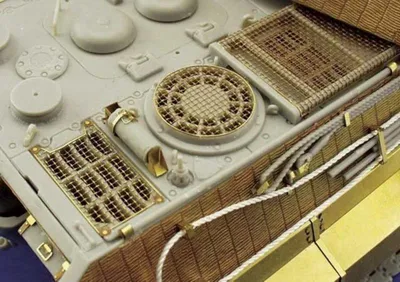 Produktbild von Eduard Accessories SdKfz. 182 Königstiger mit Henschelturm Fotoätzsatz 1:35 35698