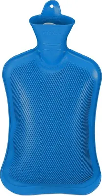 Produktbild von Famanu Warmwasserflasche 2L – sichere Wärmflasche für Kinder und Erwachsene – blau