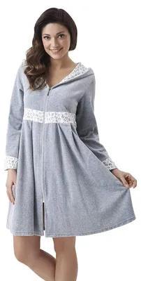 Produktbild von DOROTA kuscheliger und moderner Damen Bademantel mit Reißverschluss und Taschen,