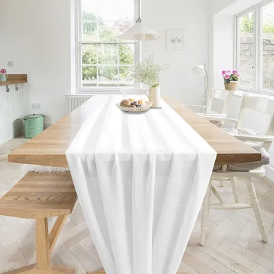 Obrázek produktu pro Bílá čipkovaná běhounka na stůl, rozměry 70 x 300 cm, omyvatelná
