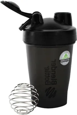 Image de Shaker classique noir de 590 ml pour boissons protéinées
